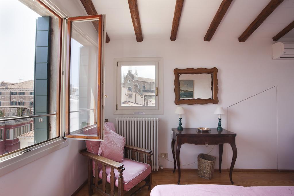Locappart San Polo Venedig Rum bild