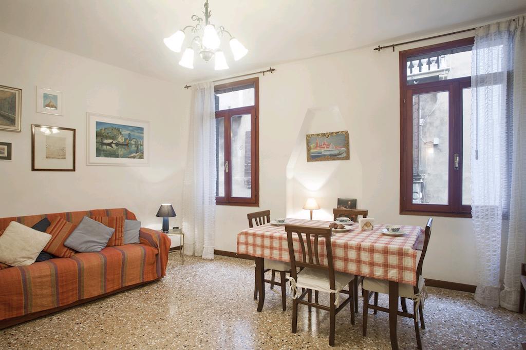 Locappart San Polo Venedig Rum bild